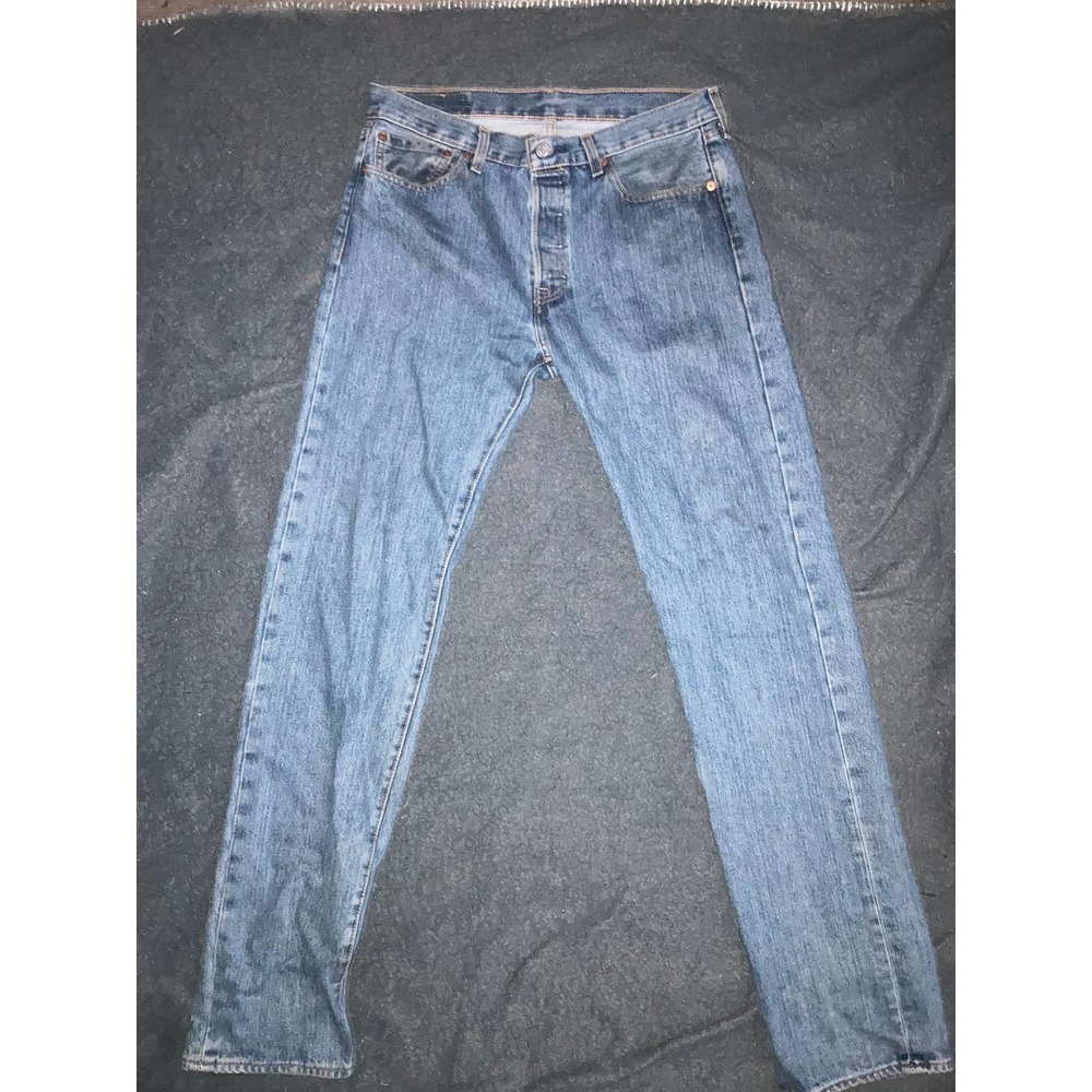 Levi 501s 32 x 34